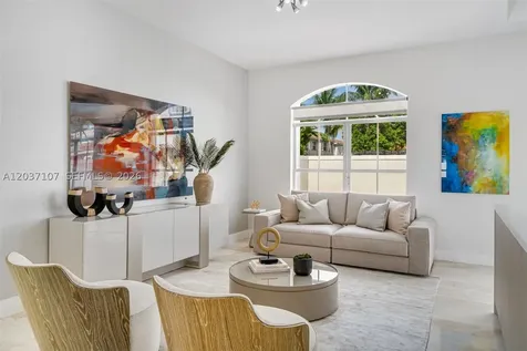 21156 NE 33rd Avenue Aventura FL 33180