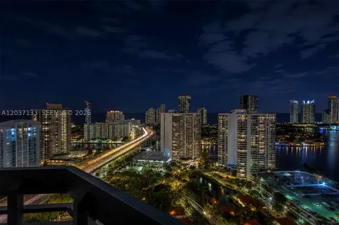 3500 Mystic Pointe Drive Aventura FL 33180