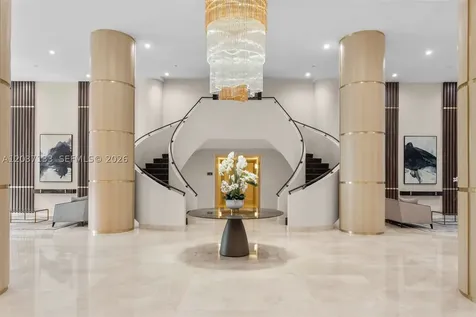 3500 Mystic Pointe Drive Aventura FL 33180