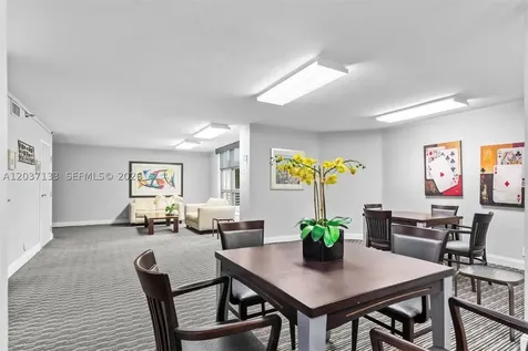 3500 Mystic Pointe Drive Aventura FL 33180