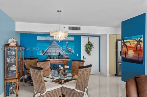3500 Mystic Pointe Drive Aventura FL 33180
