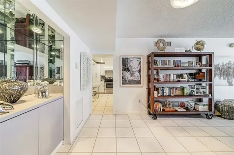 5001 Collins Avenue Miami Beach FL 33140