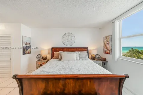5001 Collins Avenue Miami Beach FL 33140
