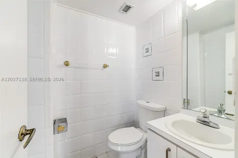 5001 Collins Avenue Miami Beach FL 33140
