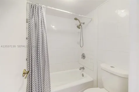 5001 Collins Avenue Miami Beach FL 33140
