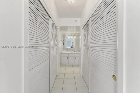5001 Collins Avenue Miami Beach FL 33140