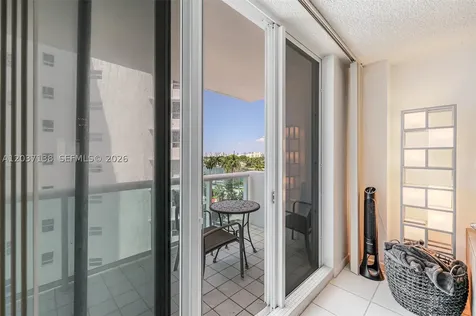 5001 Collins Avenue Miami Beach FL 33140