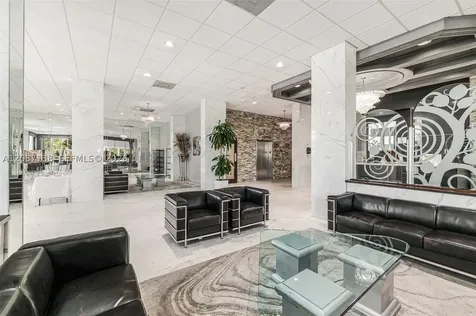 5001 Collins Avenue Miami Beach FL 33140