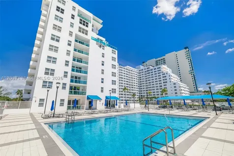 5001 Collins Avenue Miami Beach FL 33140