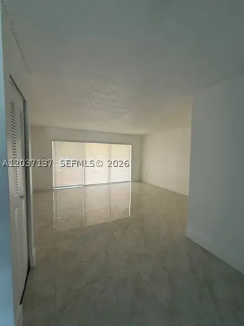 9367 Fontainebleau Boulevard Miami FL 33172