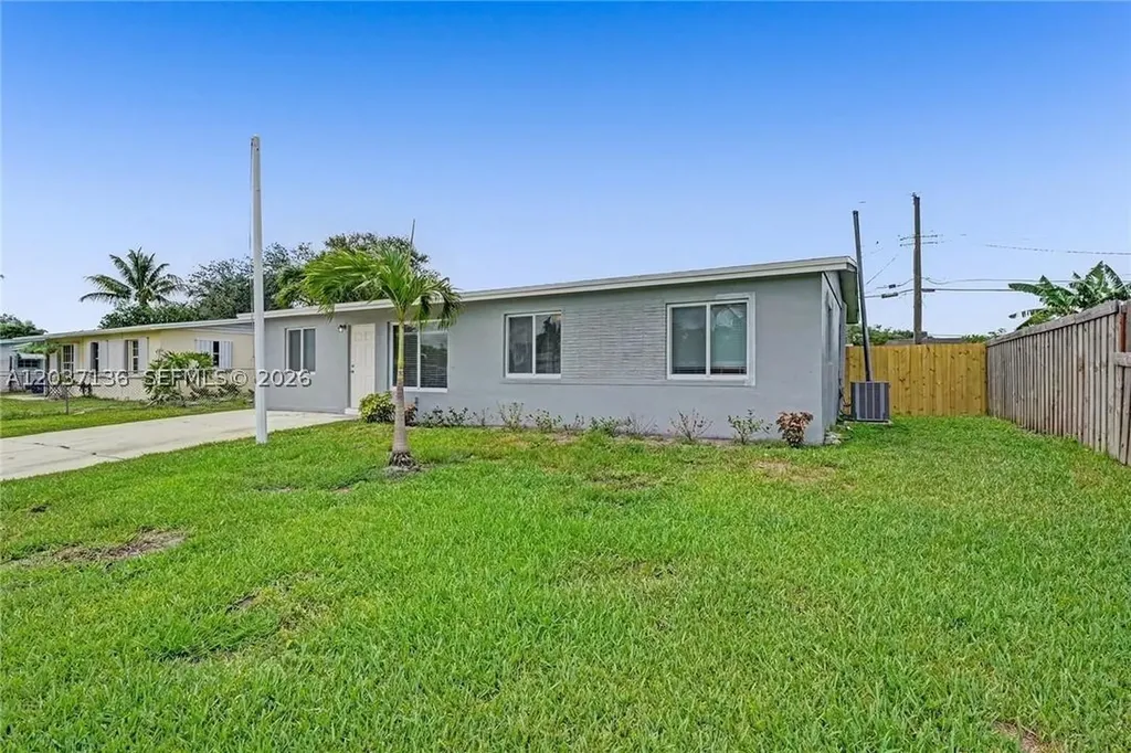 5701 SW 37th Street Davie FL 33314