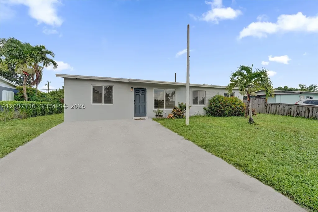 5701 SW 37th Street Davie FL 33314