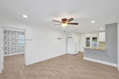 5701 SW 37th Street Davie FL 33314