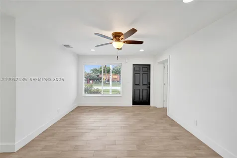 5701 SW 37th Street Davie FL 33314