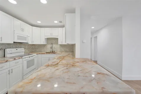 5701 SW 37th Street Davie FL 33314