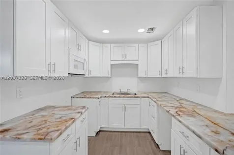 5701 SW 37th Street Davie FL 33314