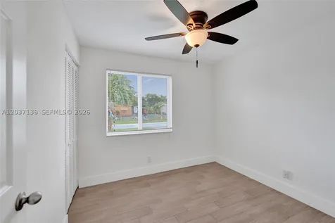 5701 SW 37th Street Davie FL 33314