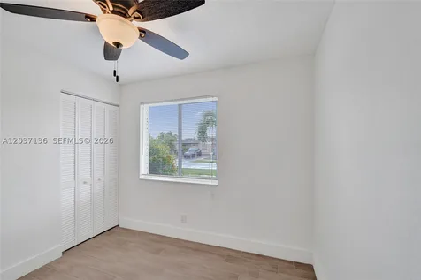 5701 SW 37th Street Davie FL 33314