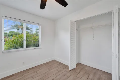 5701 SW 37th Street Davie FL 33314