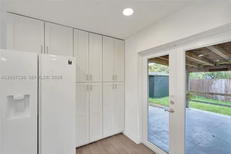 5701 SW 37th Street Davie FL 33314