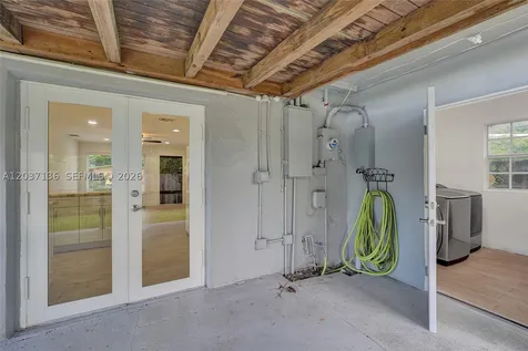 5701 SW 37th Street Davie FL 33314