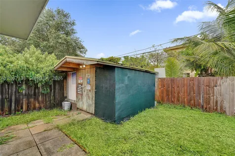 5701 SW 37th Street Davie FL 33314
