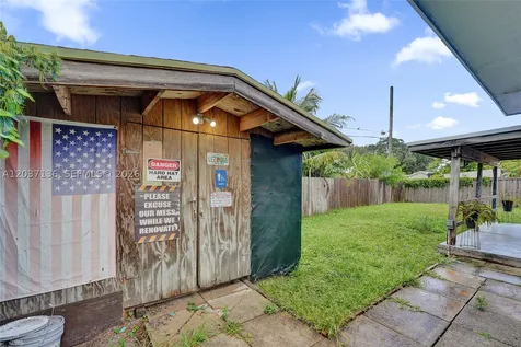 5701 SW 37th Street Davie FL 33314