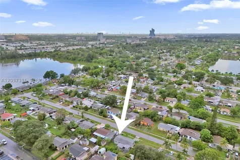 5701 SW 37th Street Davie FL 33314