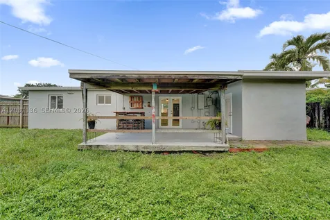 5701 SW 37th Street Davie FL 33314
