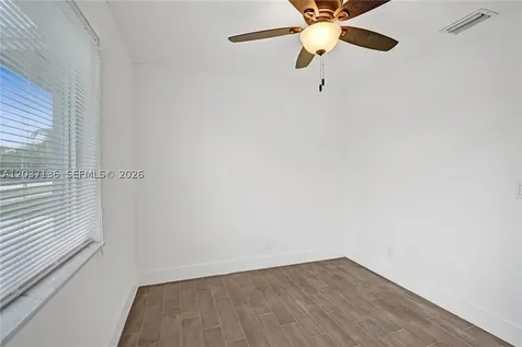 5701 SW 37th Street Davie FL 33314