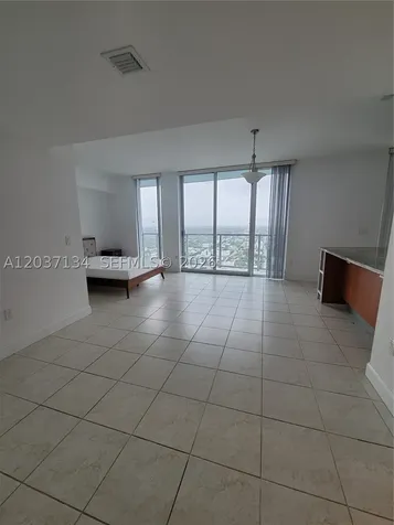 185 SW 7th Street Miami FL 33130