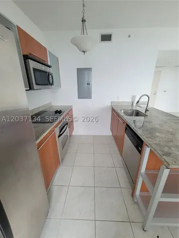 185 SW 7th Street Miami FL 33130