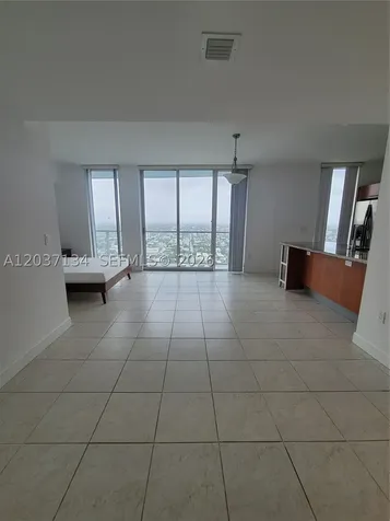 185 SW 7th Street Miami FL 33130