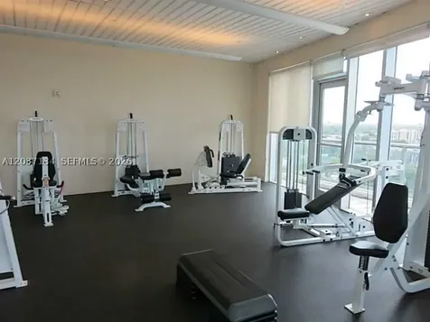 185 SW 7th Street Miami FL 33130
