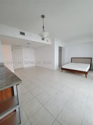 185 SW 7th Street Miami FL 33130