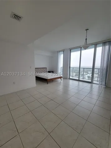 185 SW 7th Street Miami FL 33130