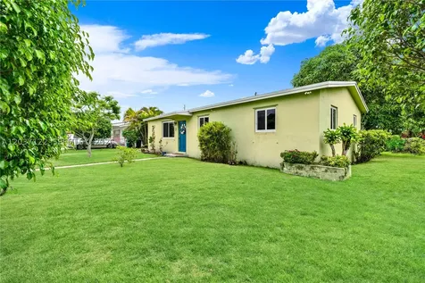 14611 SW 103rd Court Miami FL 33176