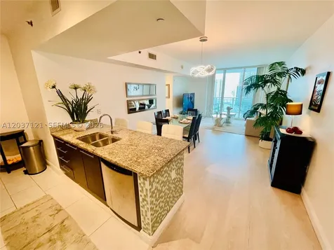 950 Brickell Bay Drive Miami FL 33131