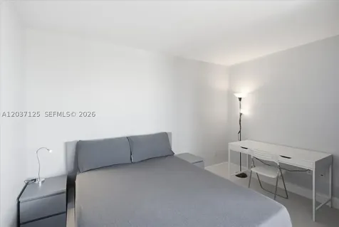 2899 Collins Avenue Miami Beach FL 33140