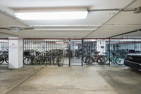 2899 Collins Avenue Miami Beach FL 33140
