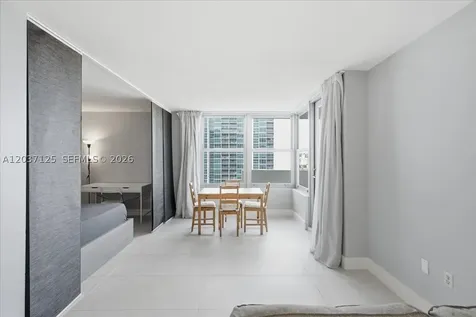 2899 Collins Avenue Miami Beach FL 33140