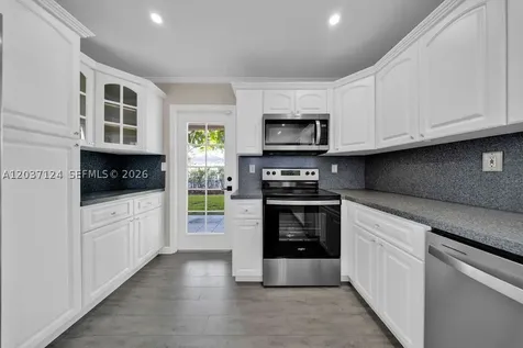 11351 SW 63rd Terrace Miami FL 33173