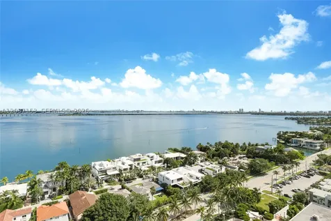 1000 Venetian Way Miami FL 33139