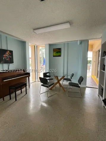 8081 N Sunrise Lakes Drive Sunrise FL 33322