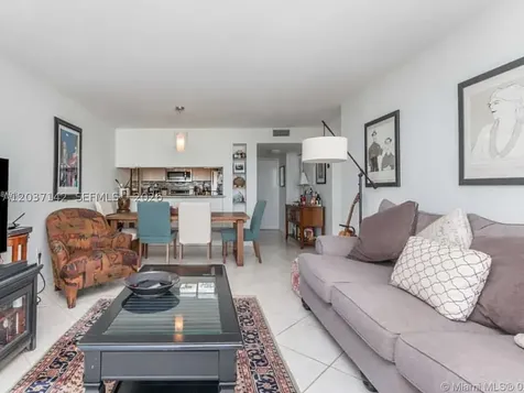 600 NE 36th Street Miami FL 33137