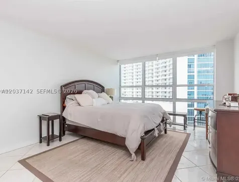600 NE 36th Street Miami FL 33137