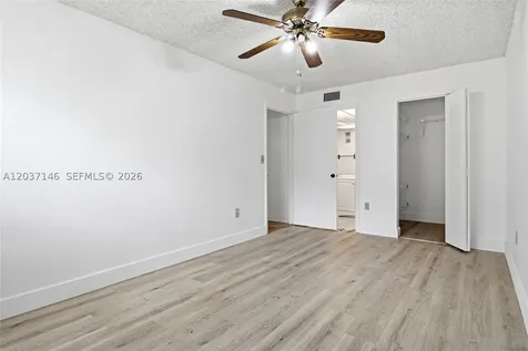 907 NE 199th Street Miami FL 33179