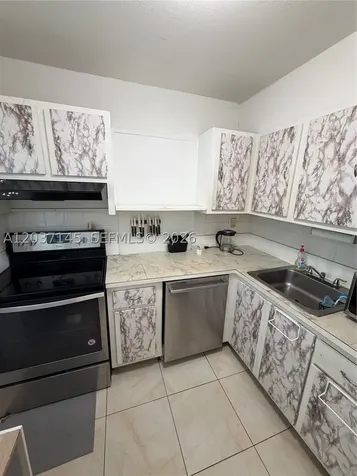 17620 Atlantic Boulevard Sunny Isles Beach FL 33160