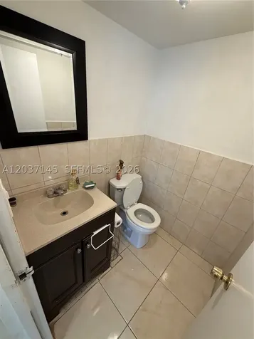 17620 Atlantic Boulevard Sunny Isles Beach FL 33160