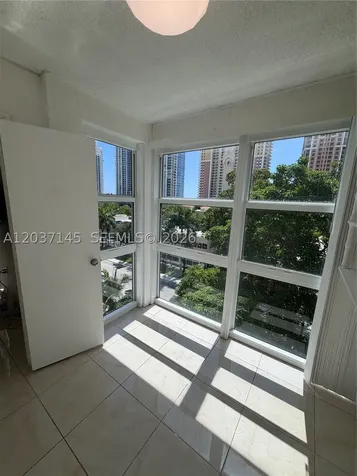 17620 Atlantic Boulevard Sunny Isles Beach FL 33160